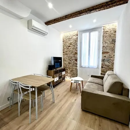 Apartmán Chez Thibault Brand New One-bedroom In Antibes