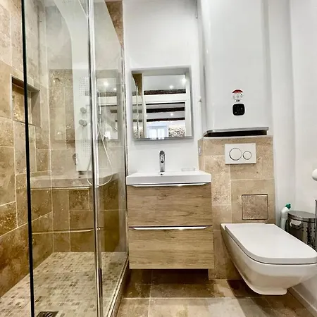 Chez Thibault Brandnew One Bedroom In *